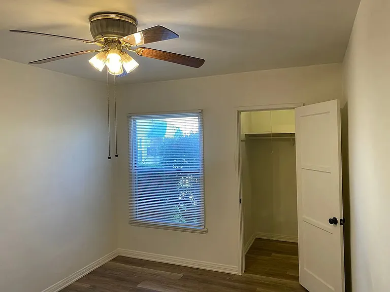 1424 E Wilson Ave #A — Photo 8