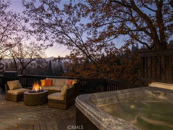 27555 N Bay Rd, Lake Arrowhead, CA 92352