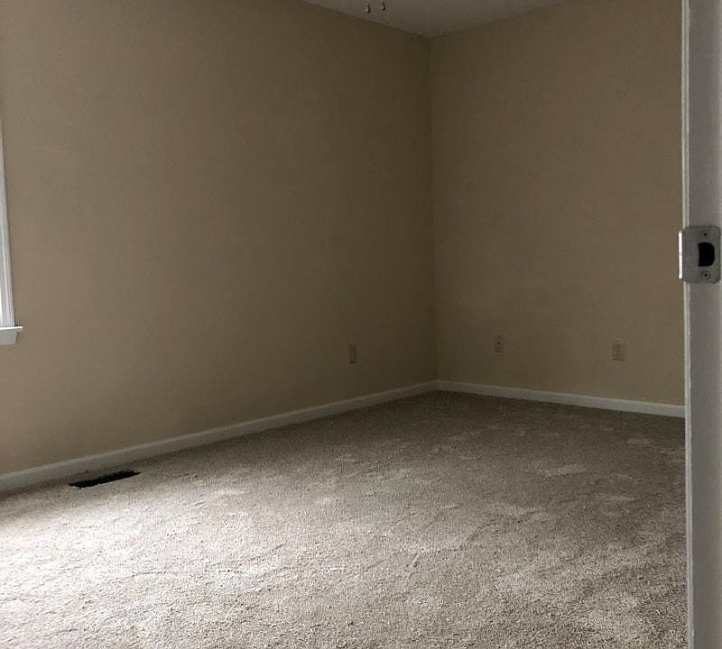 2nd image of 214 N Anderson St APT 9