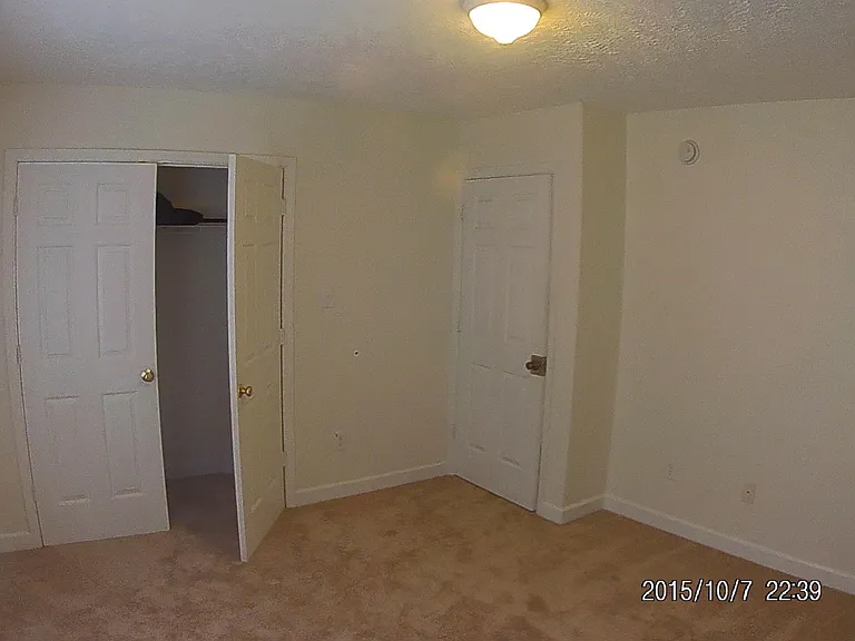 Closet Bedroom 2