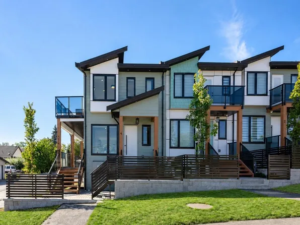 314 Nelson St #102, Coquitlam, BC V3K 4N3