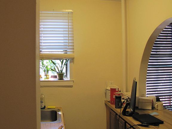 3rd image of 1 Broad Pkwy APT 5-O