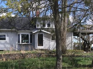 433 S Bay Mid County Line Rd, Midland, MI 48642