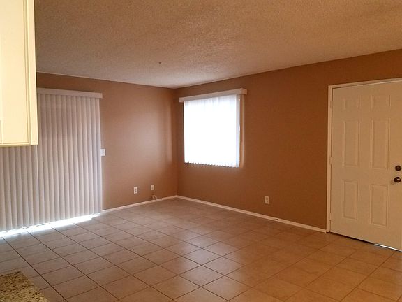 5th image of 68200 Calle Las Tiendas