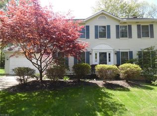 34538 Claythorne Rd, Solon, OH 44139