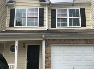 860 Parkway Rd, Union City, GA 30291