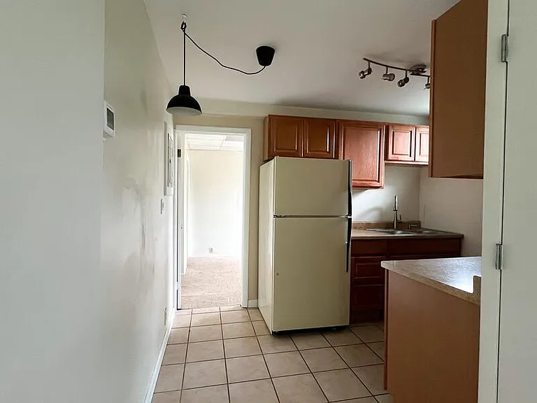 867 E Browning Ave #2 — Photo 2