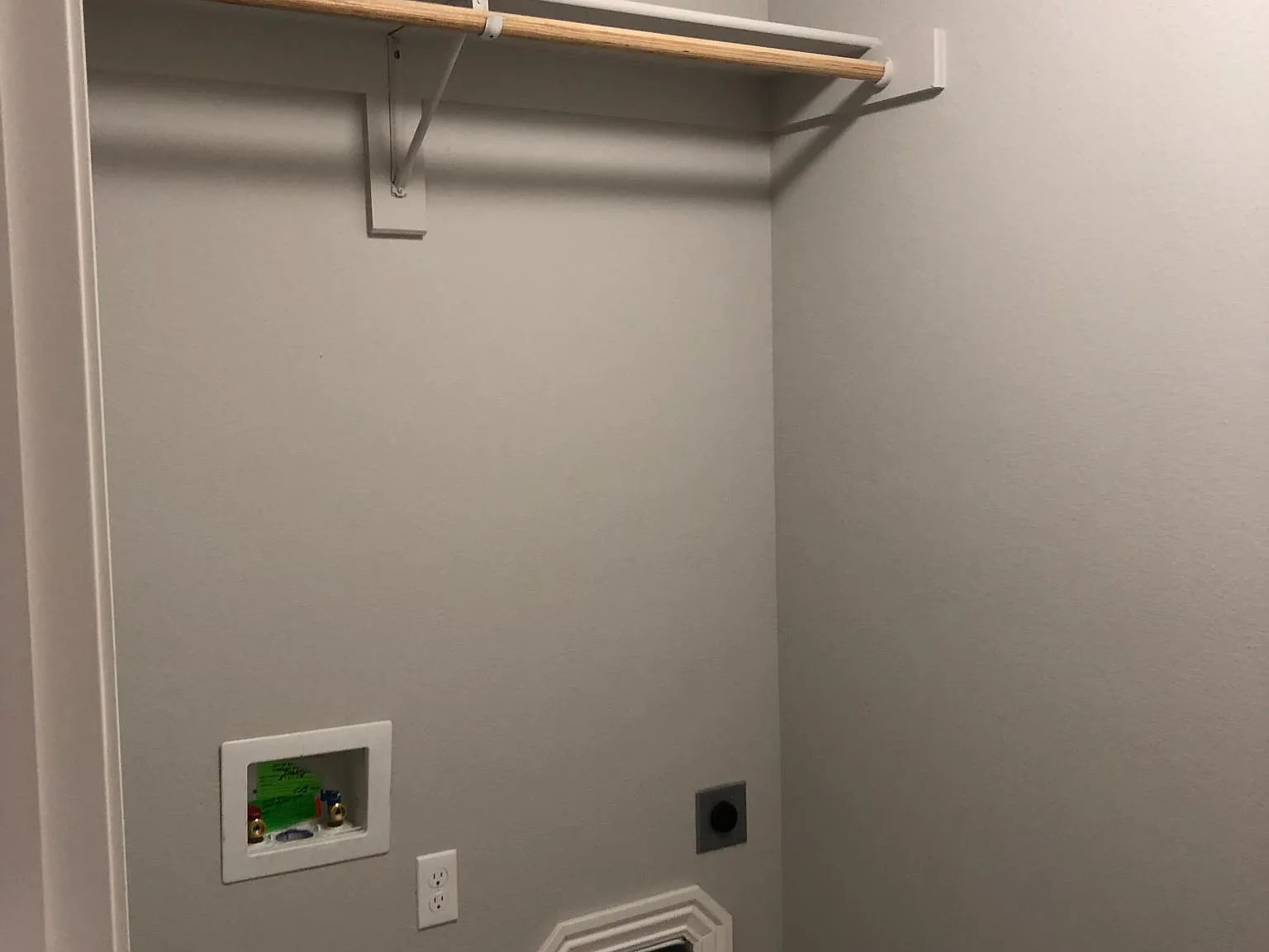 3 bed, 1800 sqft, $2,100 — Photo 4
