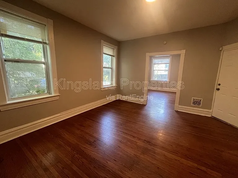 3022 Texas Ave #1F — Photo 3