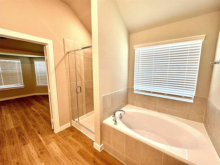 8615 Jetty Glen Dr — Photo 23