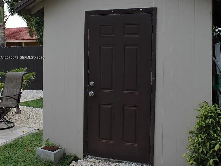 25352 SW 122nd Ct — Photo 32