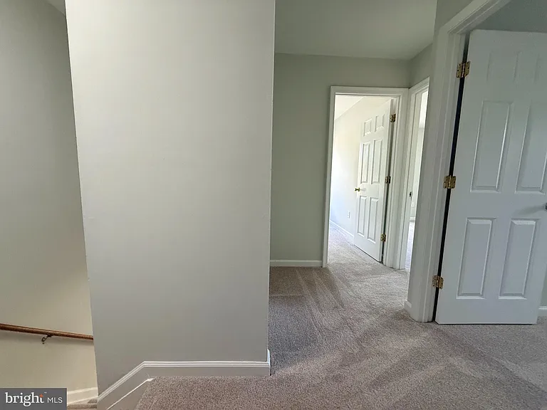 47 King Henry Cir #47 — Photo 22
