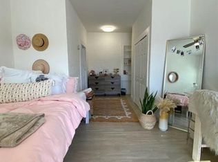 253 Royal Poinciana Way APT 3, Palm Beach, FL 33480