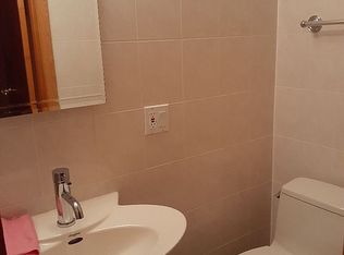 8727 63rd Ave, Flushing, NY 11374