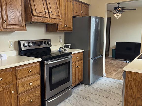 5th image of 11955 Mill Rd