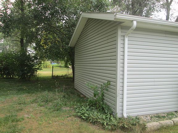 5th image of 1807 E Fred Ct