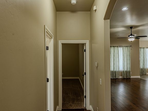 3rd image of 9105 NW 84th St