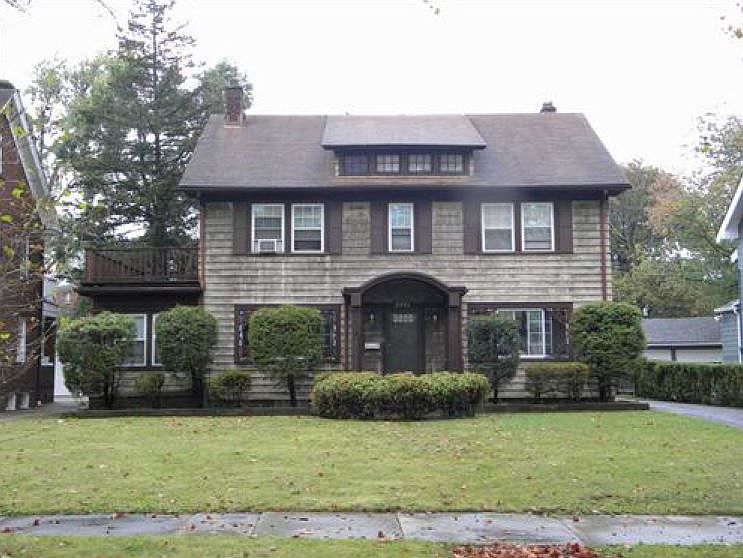 2910 Chadbourne Rd, Shaker Heights, OH 44120 Zillow