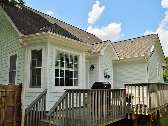 2nd image of 50 Blue Slate Ct