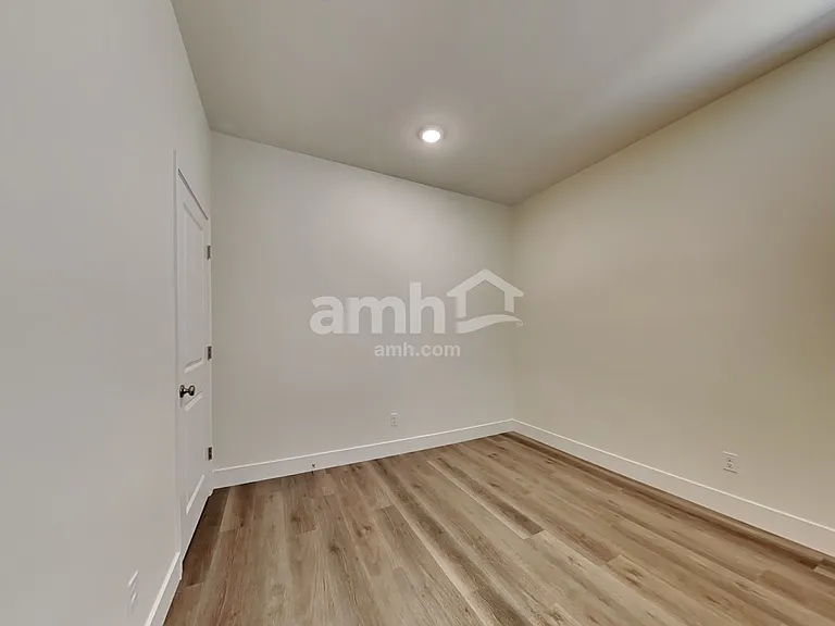 521 Silverbell Falls Pl — Photo 19