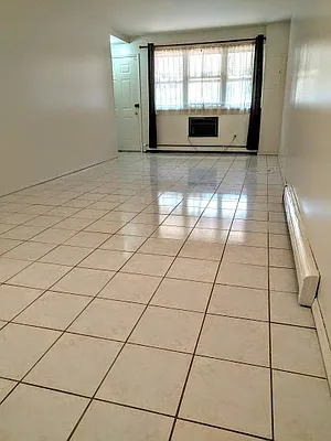 Rented by Urban Realty NYC | media 71