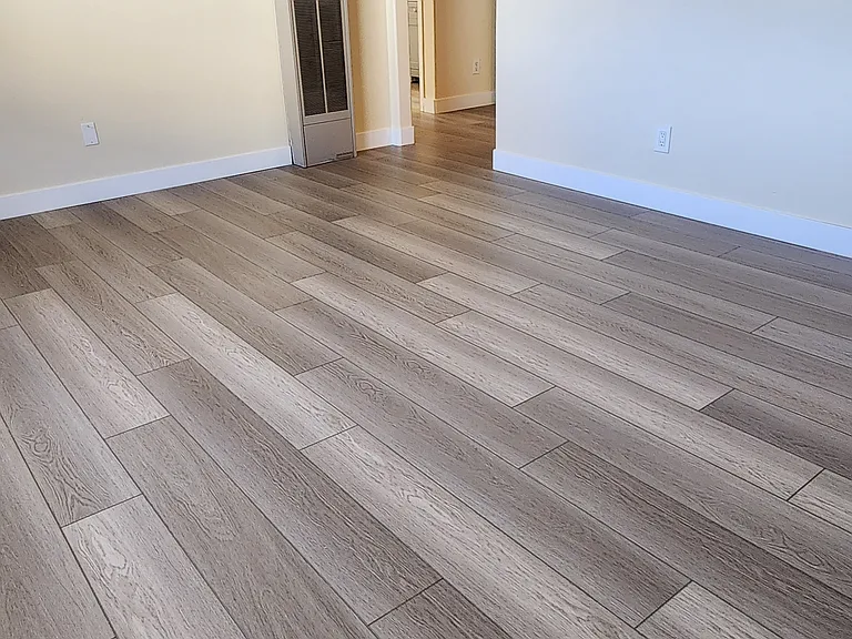 3738 Swift Ave — Photo 13