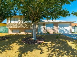 320 Lance Ave, North Las Vegas, NV 89030