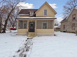 916 Moore St, Beloit, WI 53511