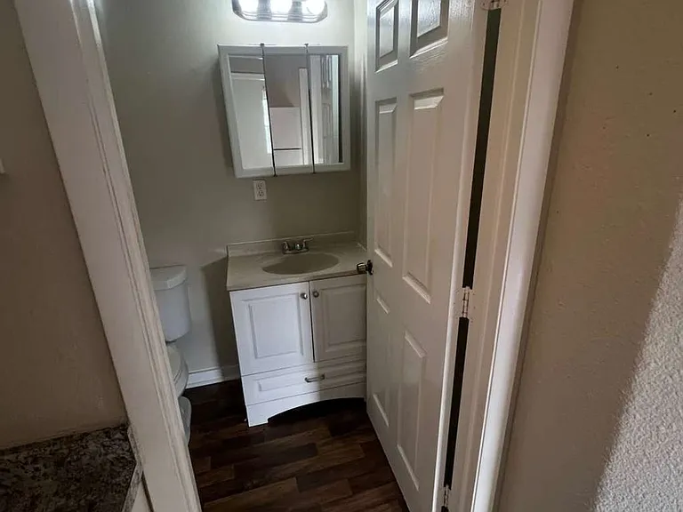 3619 Seminole Ave — Photo 32