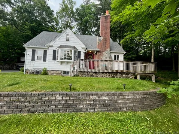 140 Glenwood Avenue, Middlebury, CT 06762
