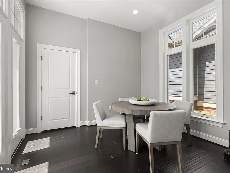 11613 Paca St — Photo 13