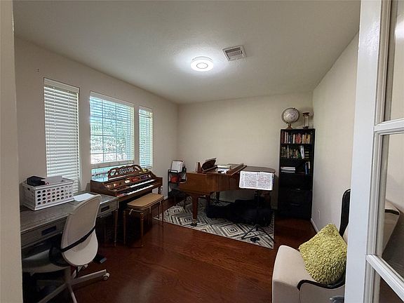 5th image of 5518 Plumero Meadow Dr