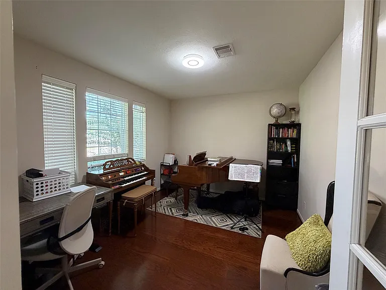 5518 Plumero Meadow Dr — Photo 5