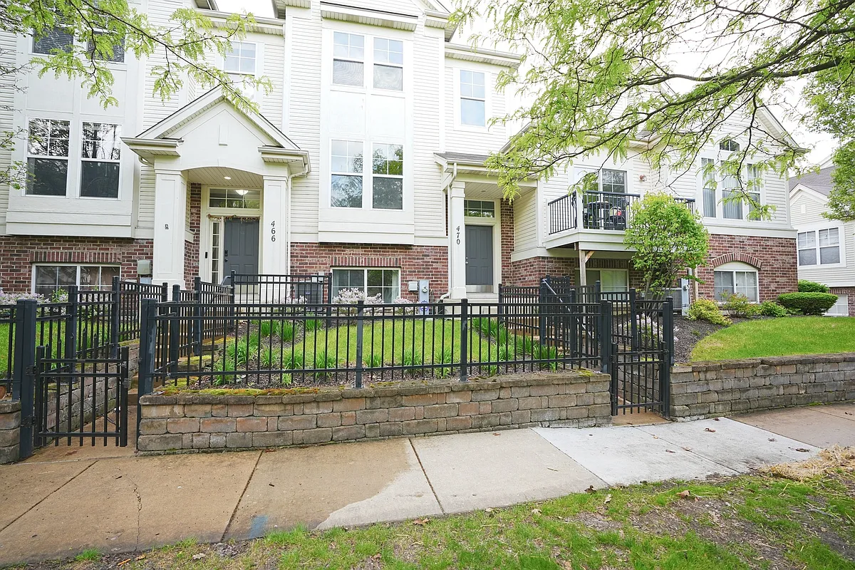 Building Photo - 470 Grosvenor Ln #470