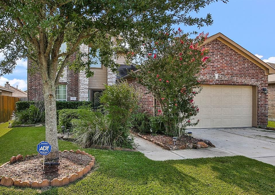 1st image of 765 Grassy Knoll Ln