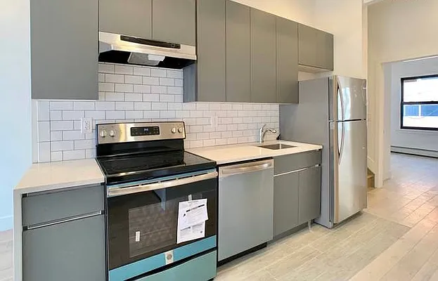 Rented by Oxford Property Group | media 22