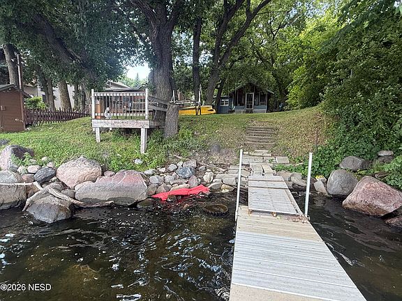 3rd image of 13581 Sodak Rd