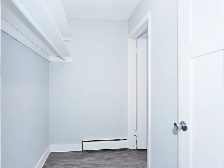 Parkline Flats — Photo 12