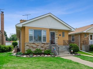 6547 W Foster Ave, Chicago, IL 60656