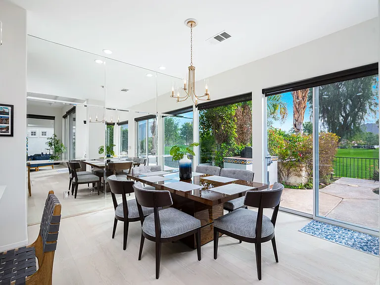 79215 Mandarina — Photo 19