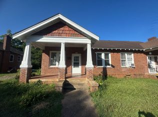 624 Grier St, Greenwood, SC 29646