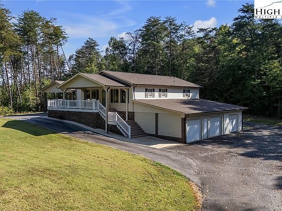 2nd image of 3086 Taylorsville Road