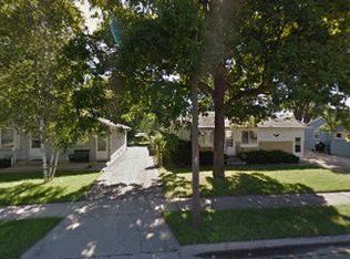 1815 10th Ave, Green Bay, WI 54304