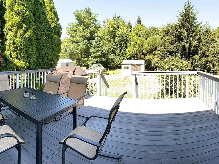 329 Clemens Rd — Photo 19