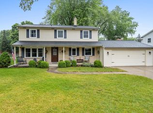 313 Custer Ct, Green Bay, WI 54301