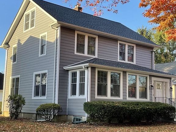 2nd image of 7 Linden Pl
