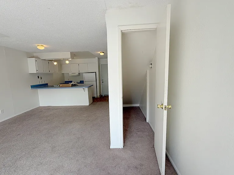 1065 University Ave #217 — Photo 8