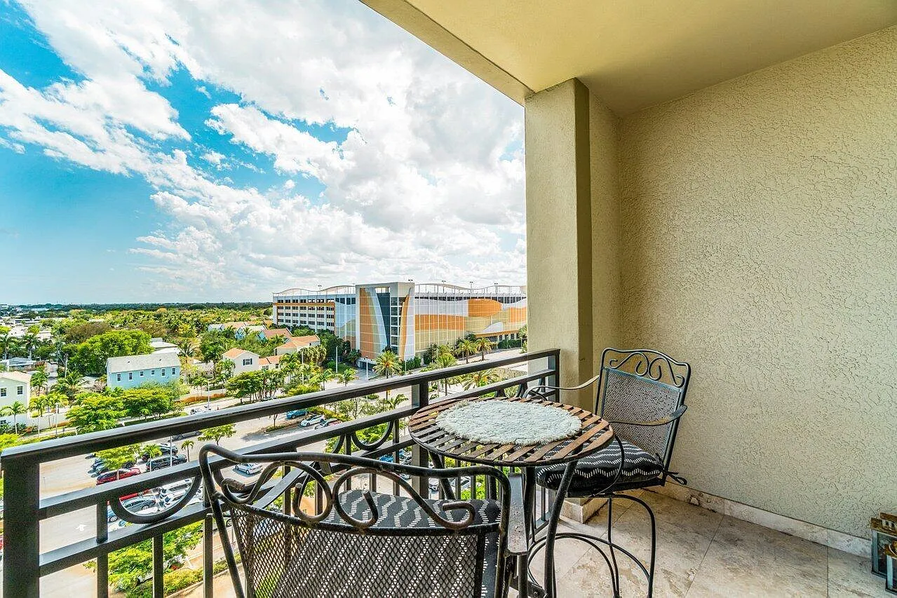 1 bed, 1.0 bath, 800 sqft, $5,500 — Photo 3