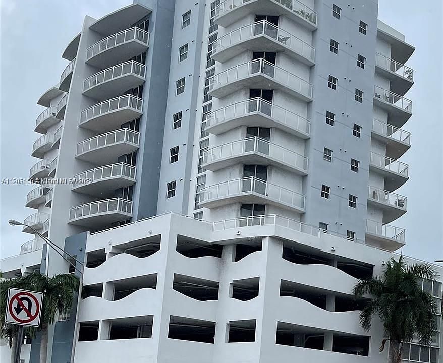 1st image of 2600 SW 27th Ave APT 804