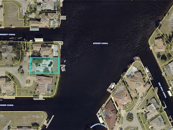 2nd image of 107 SW 53rd Ter